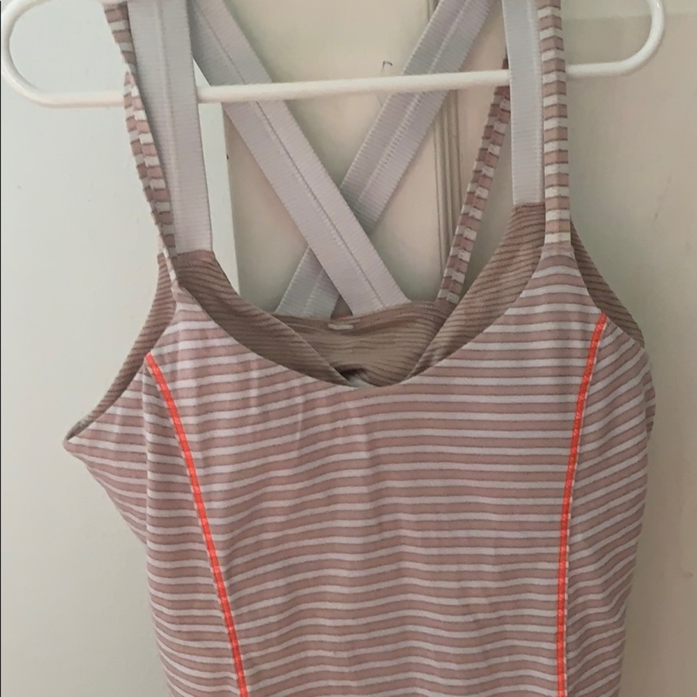 Lulu lemon tank